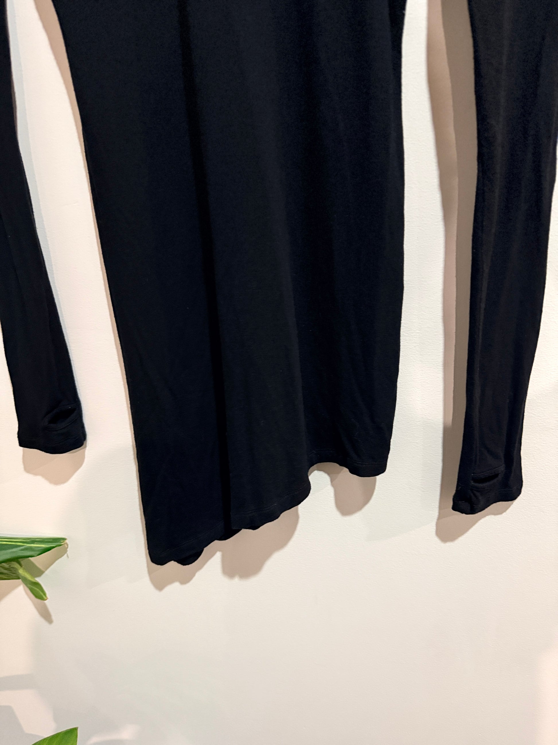 Ricochet Long-sleeve Top Size 8