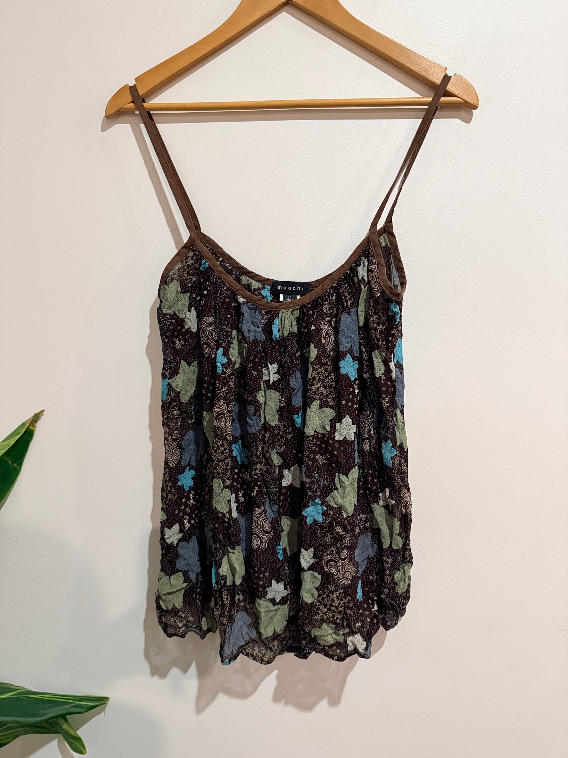 Moochi (NZ Made) Camisole Top Size 14