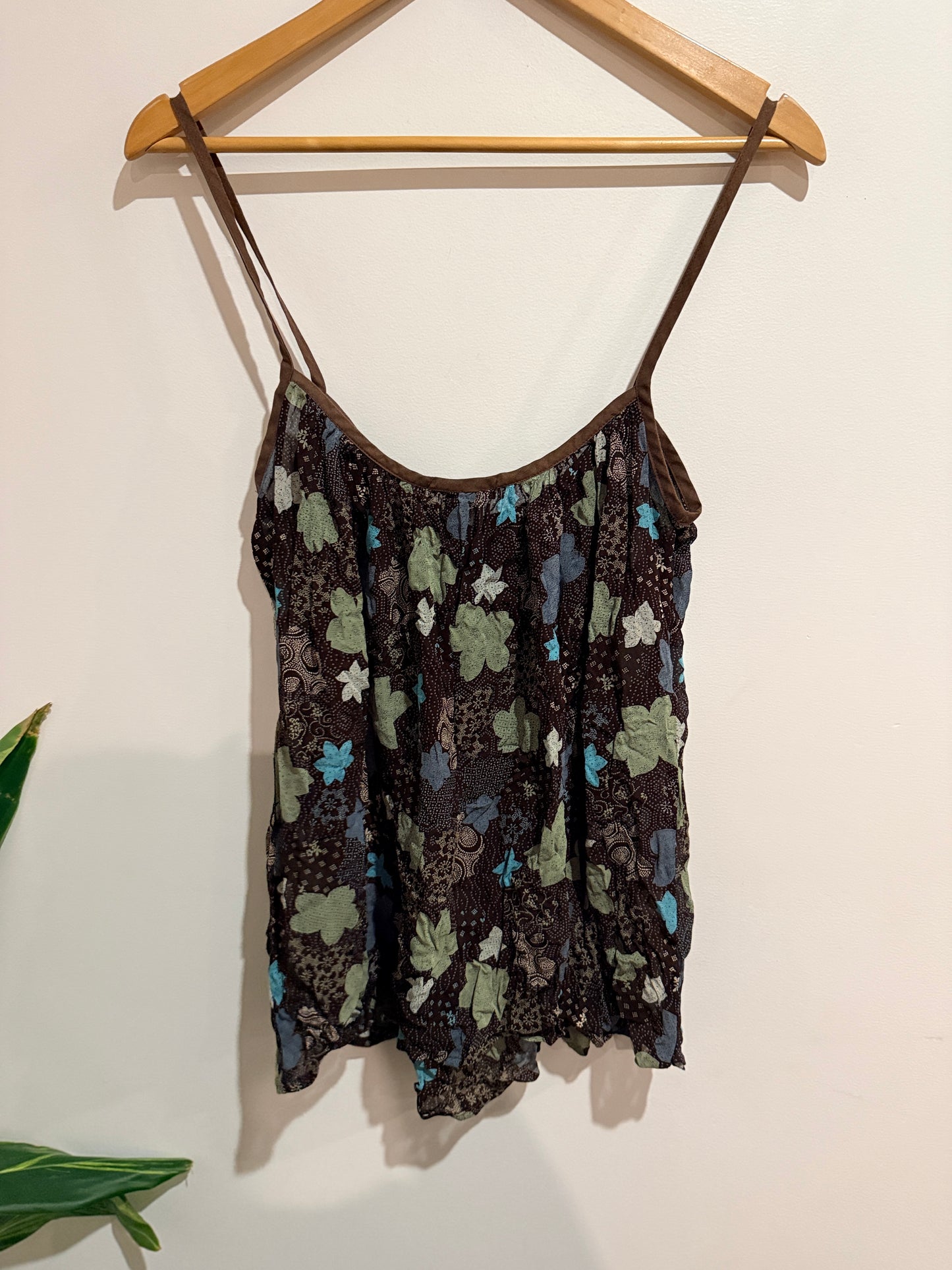 Moochi (NZ Made) Camisole Top Size 14