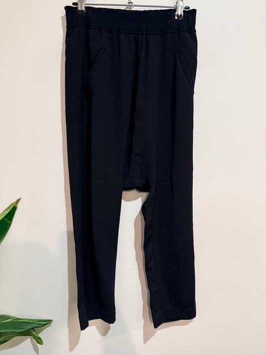 Moochi (NZ Made) Yoga Pants Size 6
