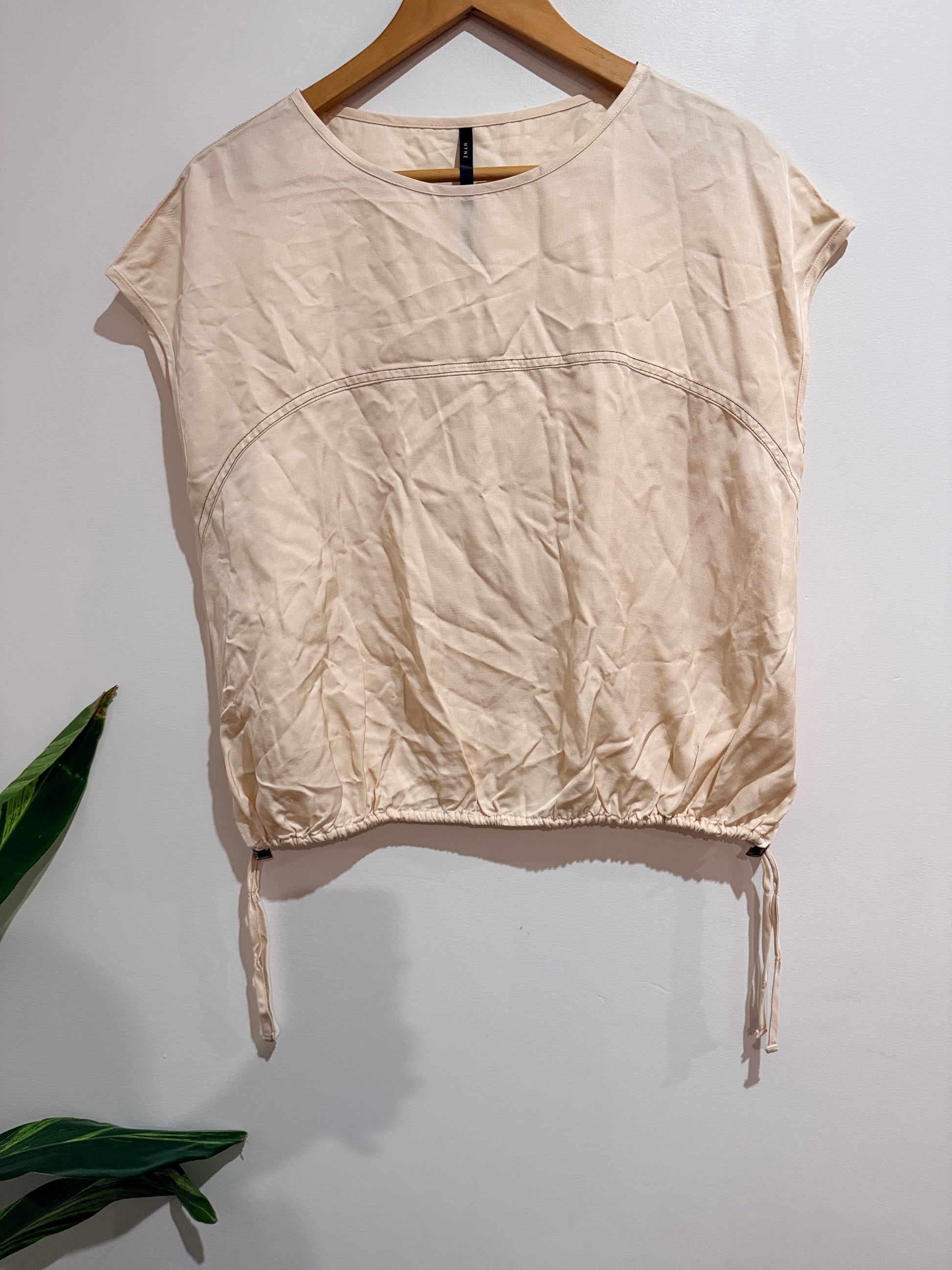 Nyne Cap Sleeve Top Size 10