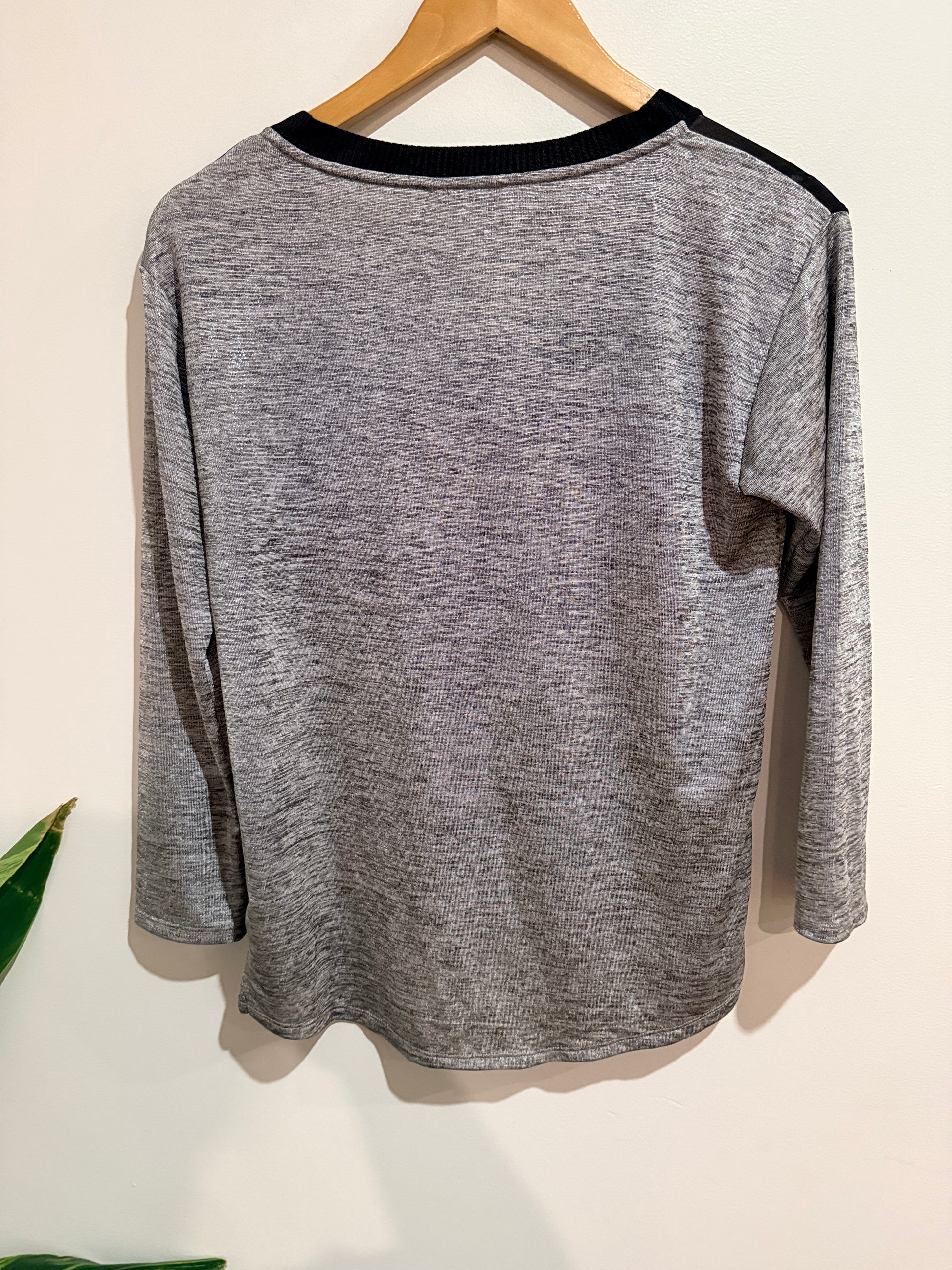 Calvin Klein V-neck Top Size XS/TP