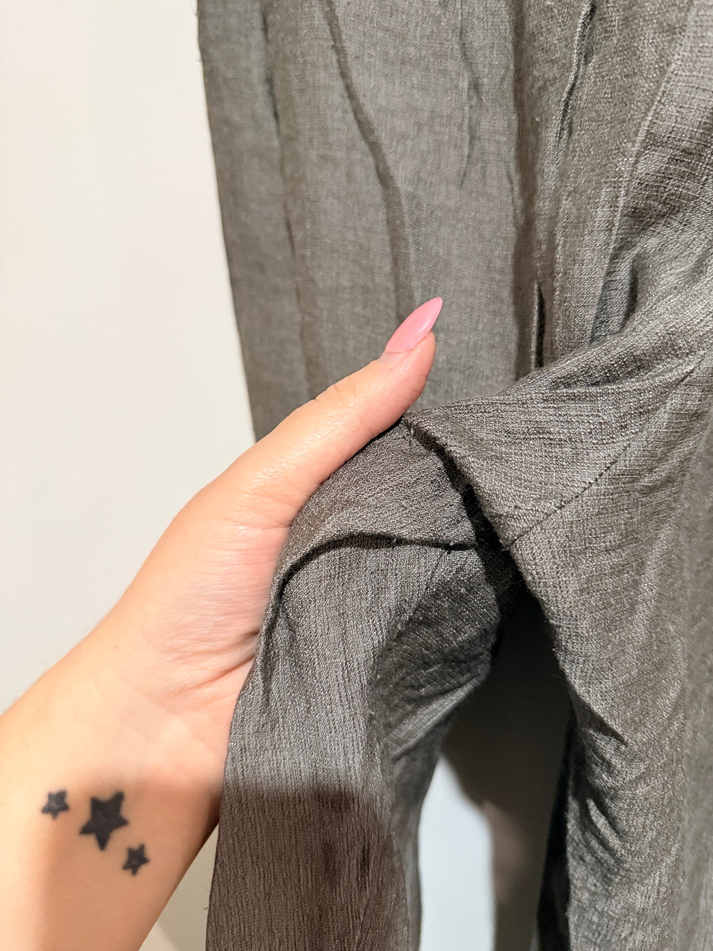 Annah Stretton (NZ Made) Pleated Trousers Size 10