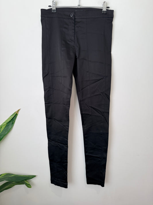 Storm (NZ Made) Skinny Pants Size 8