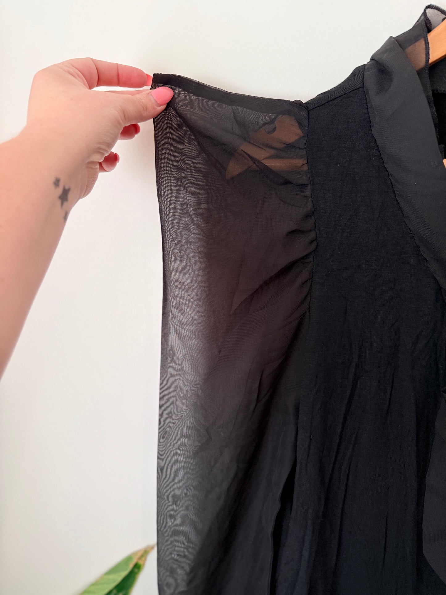 Ketz-ke Semi-sheer Shirt Size 12