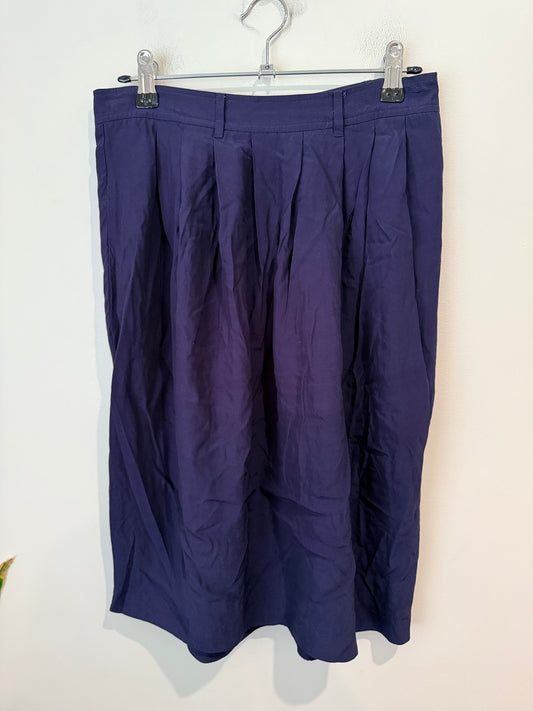 Ingrid Starnes (NZ Made) Pleated Skirt Size 10