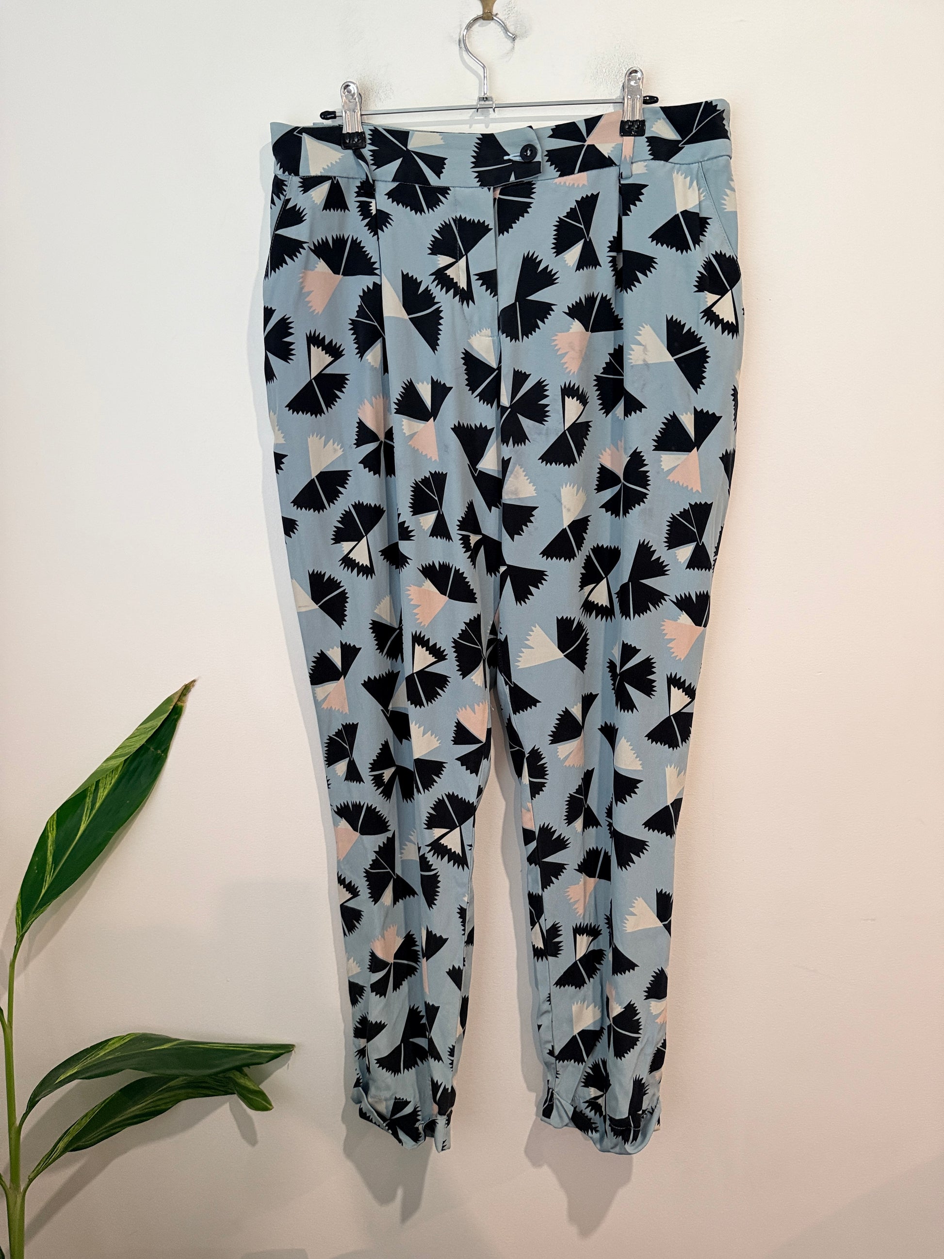World (NZ Made) Chiswick Trouser Size M