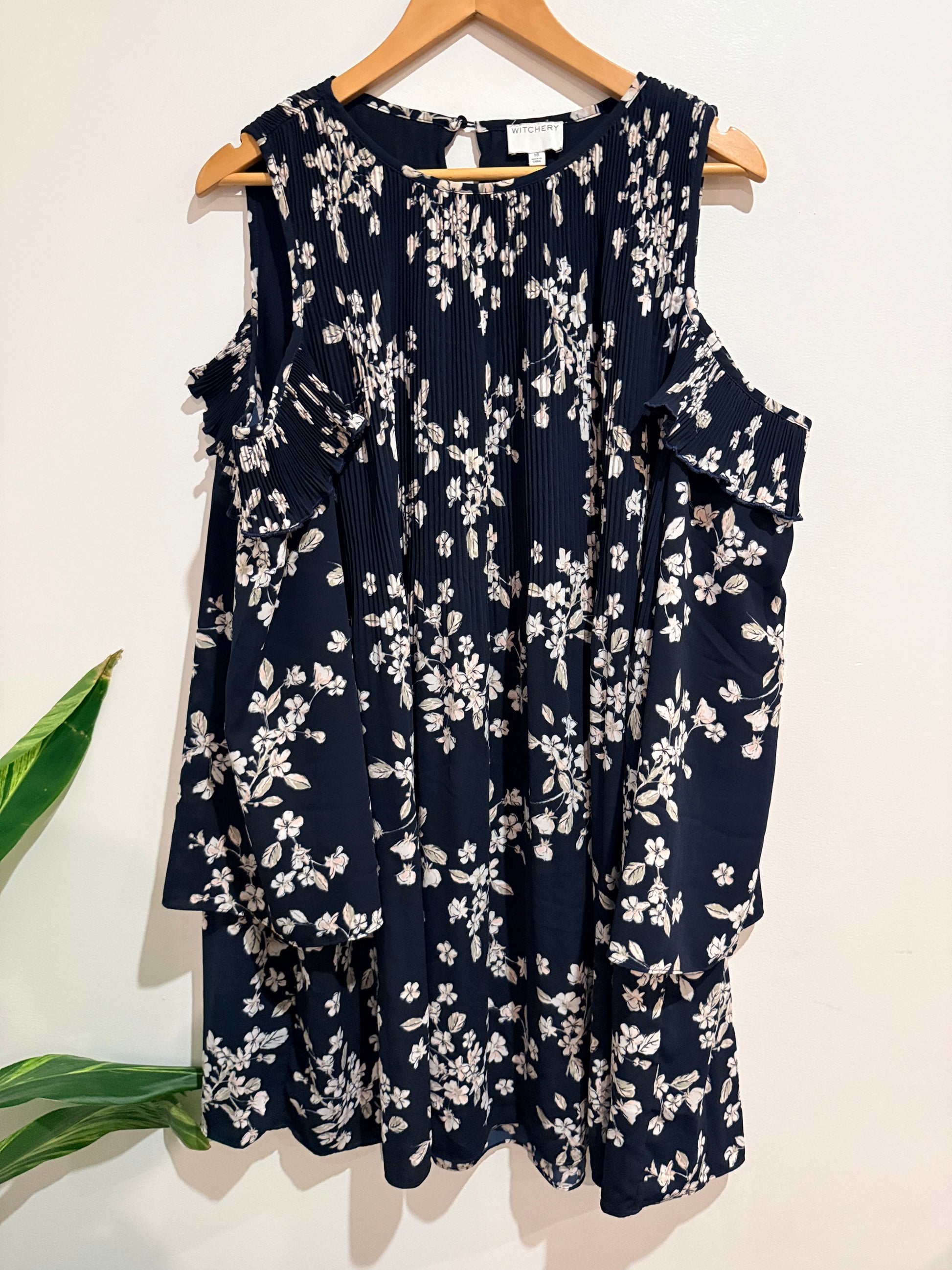 Witchery Cold Shoulder Dress Size 16
