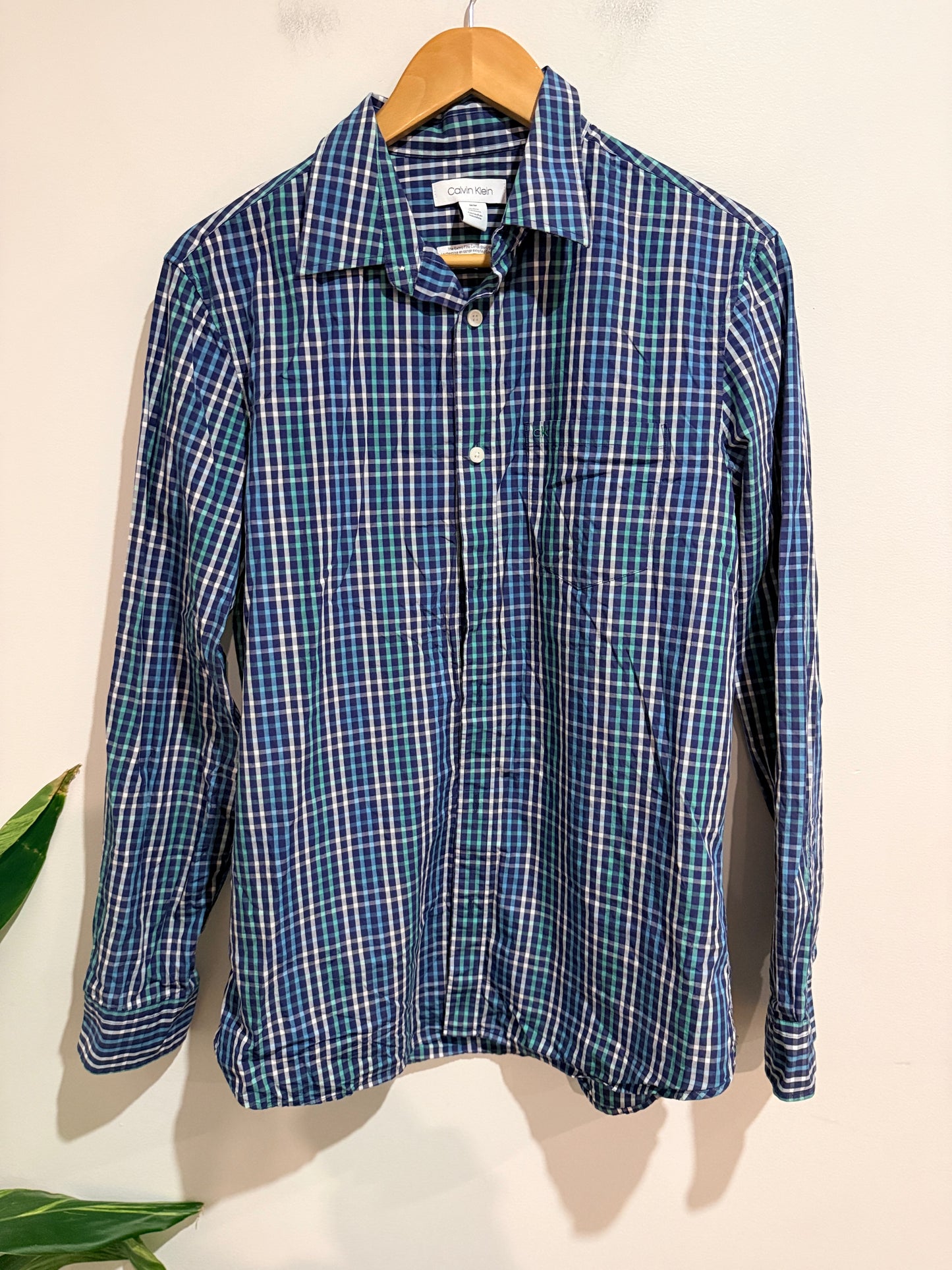 Calvin Klein Calvin Klein Blue Plaid Slim Fit Button-up Shirt - Medium Size Medium (M)