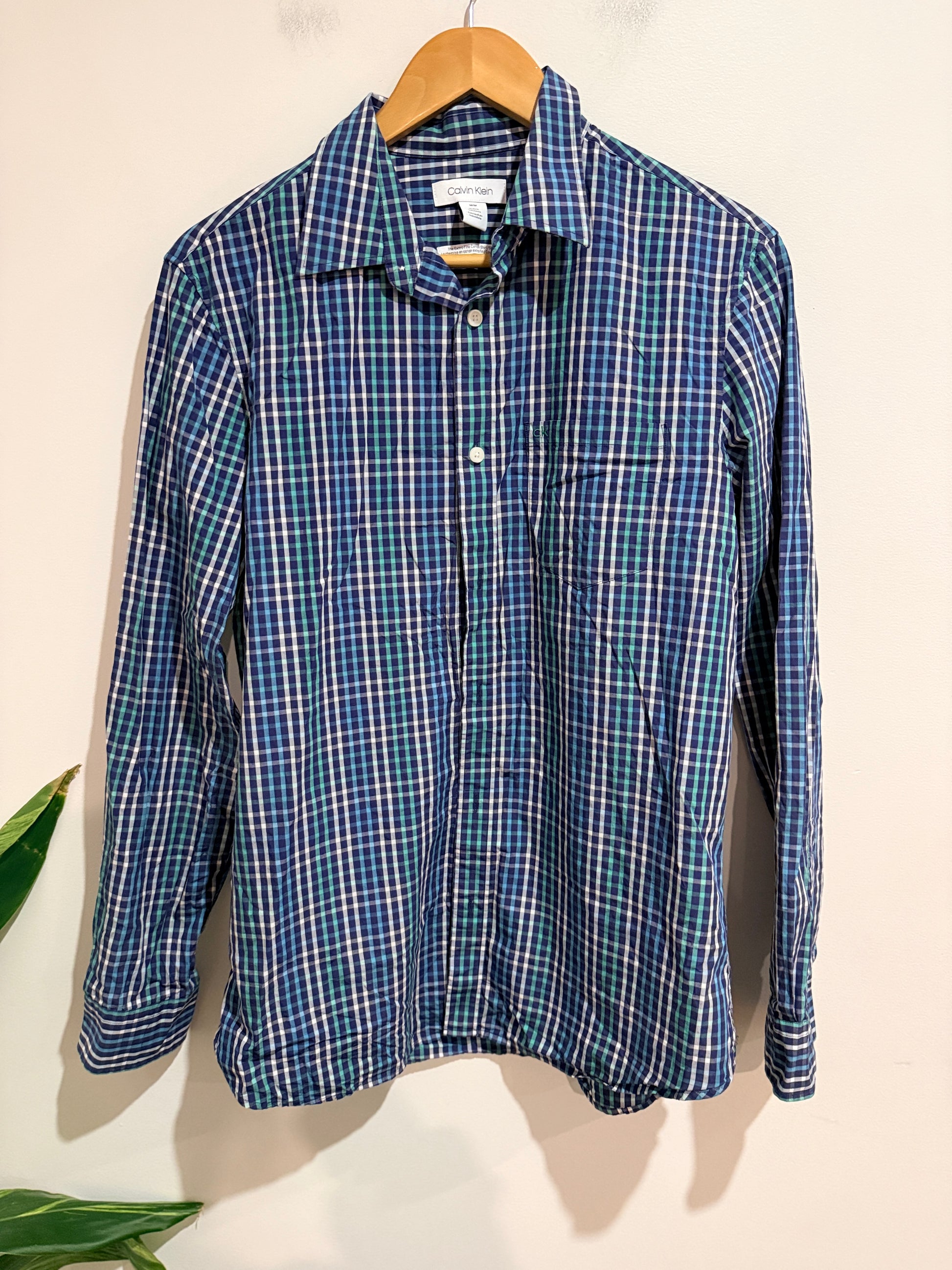 Calvin Klein Calvin Klein Blue Plaid Slim Fit Button-up Shirt - Medium Size Medium (M)