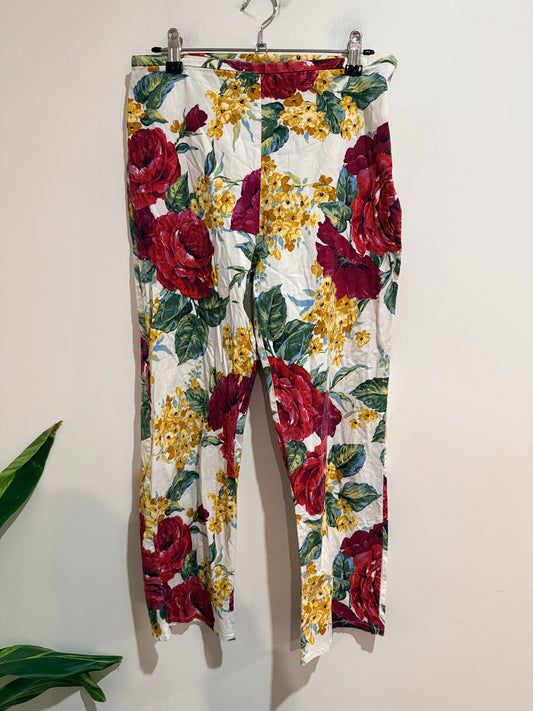 Brand Unknown Floral Print Straight Leg Pants White Waist 37cm Size Approx. Size 10 (Waist measures ~37cm flat)