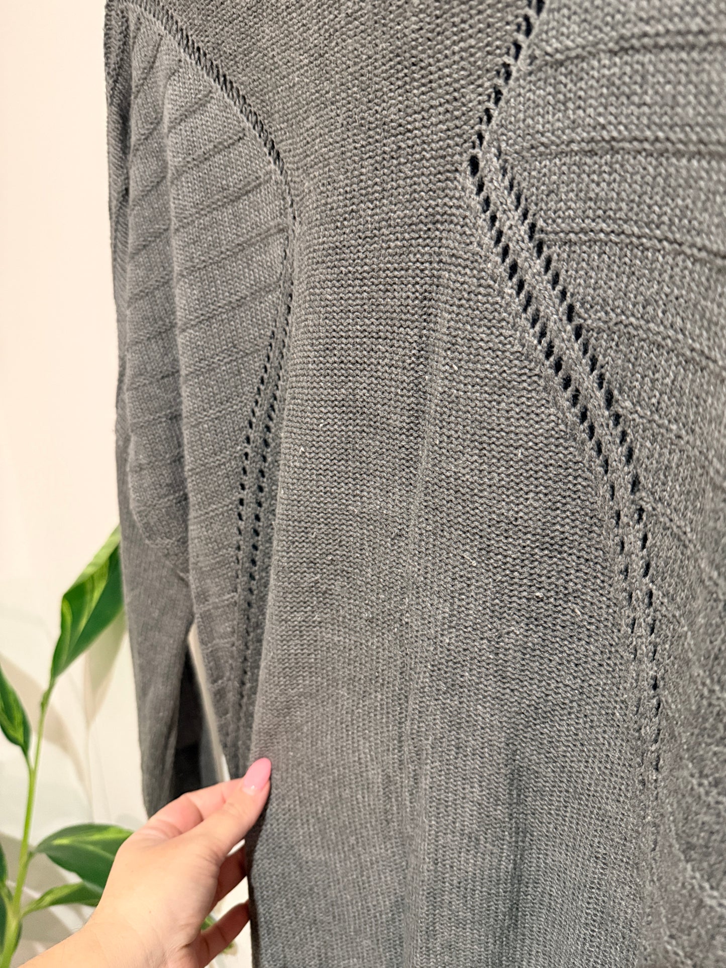 Stitch Ministry V-neck Knit Sweater - Grey Size XS