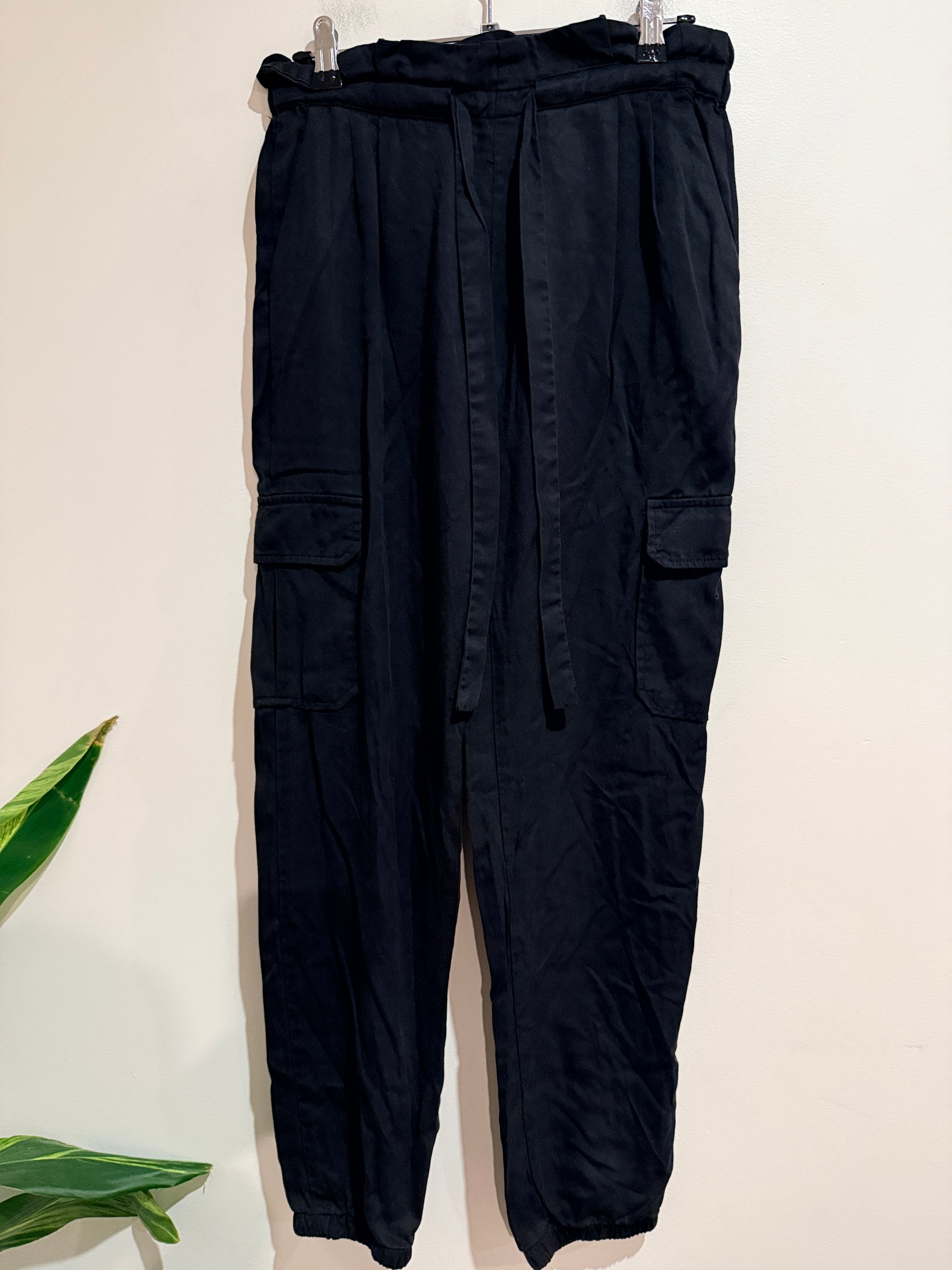 MAX Paperbag Cargo Pants - Black Size 08