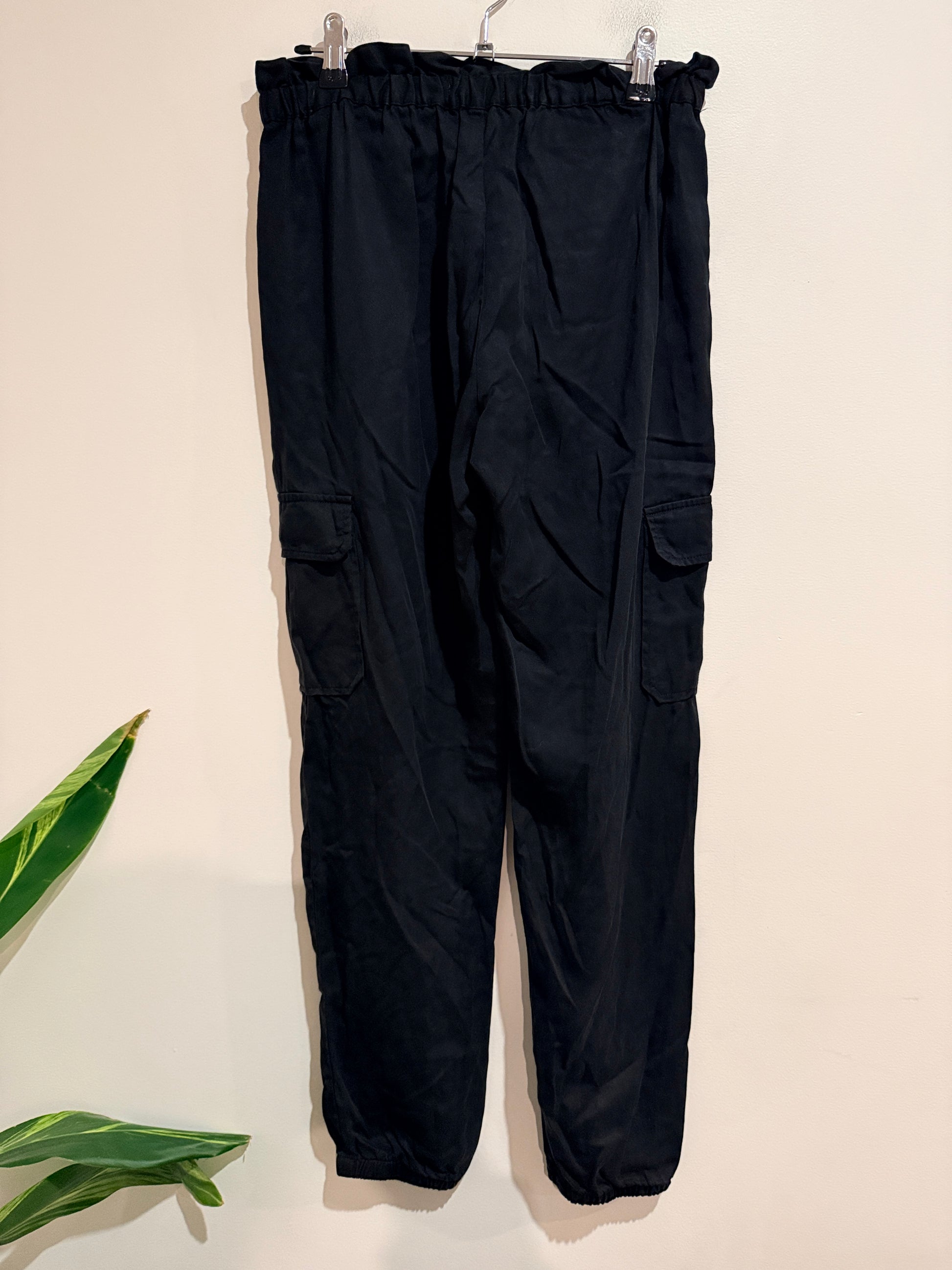 MAX Paperbag Cargo Pants - Black Size 08