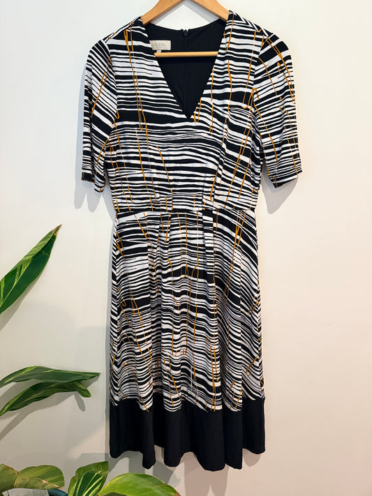 Hobbs London Wave Stripe Print Fit & Flare Dress - Black/White/Tan Size UK 12