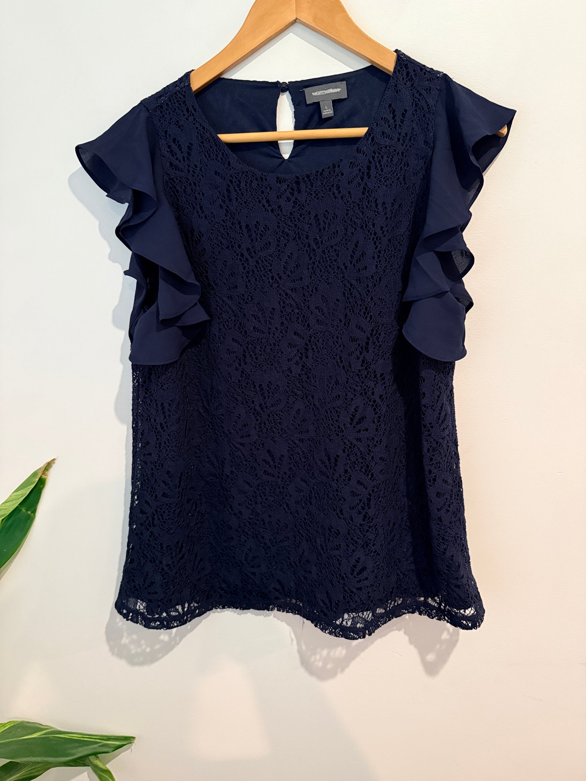 The Limited Lace Ruffle Sleeve Top - Navy Size L