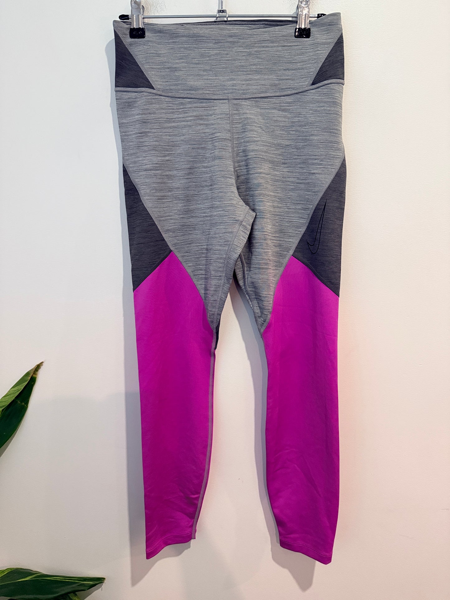 Nike Dri-fit Colour Block Leggings Size M