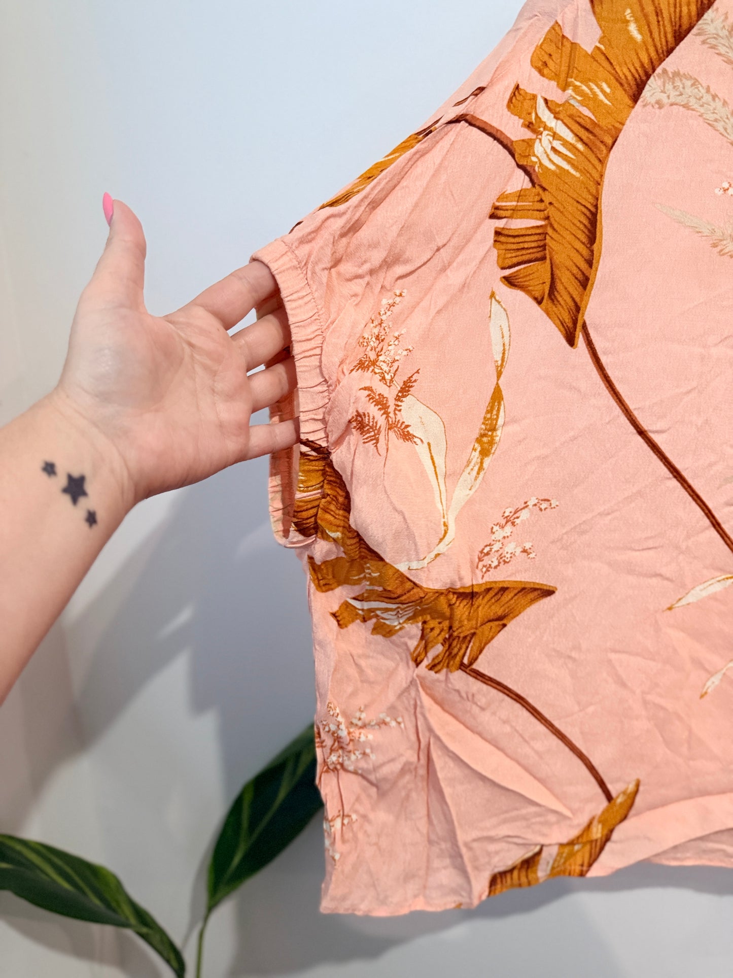 Fate + Becker Botanical Print Oversized Top - Peach/Mustard Size AU 14
