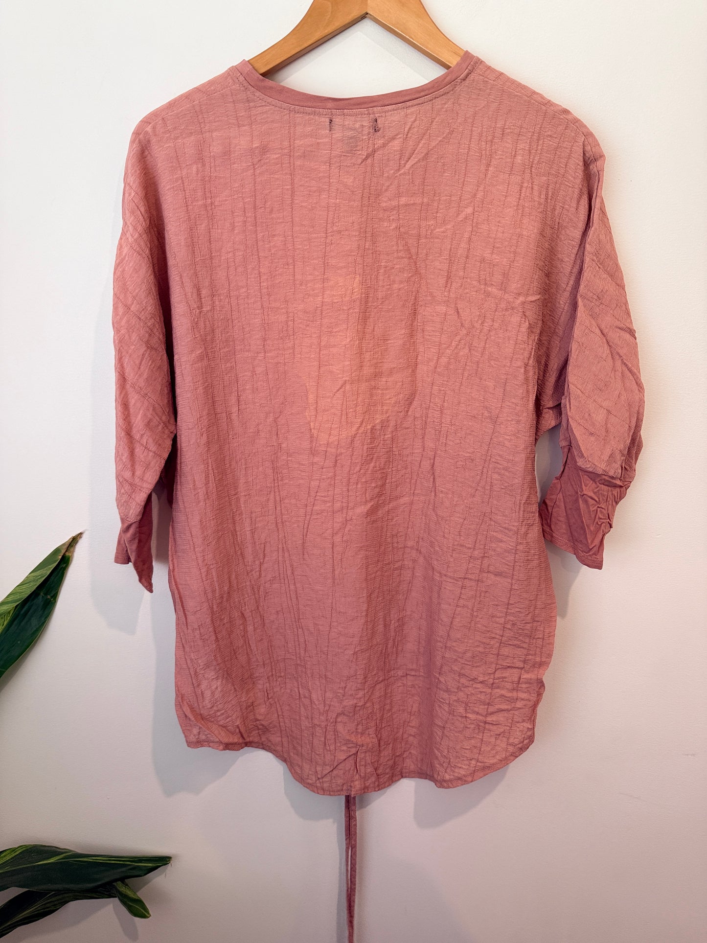 Among The Brave Textured Batwing Drawstring Top Size 6/XS