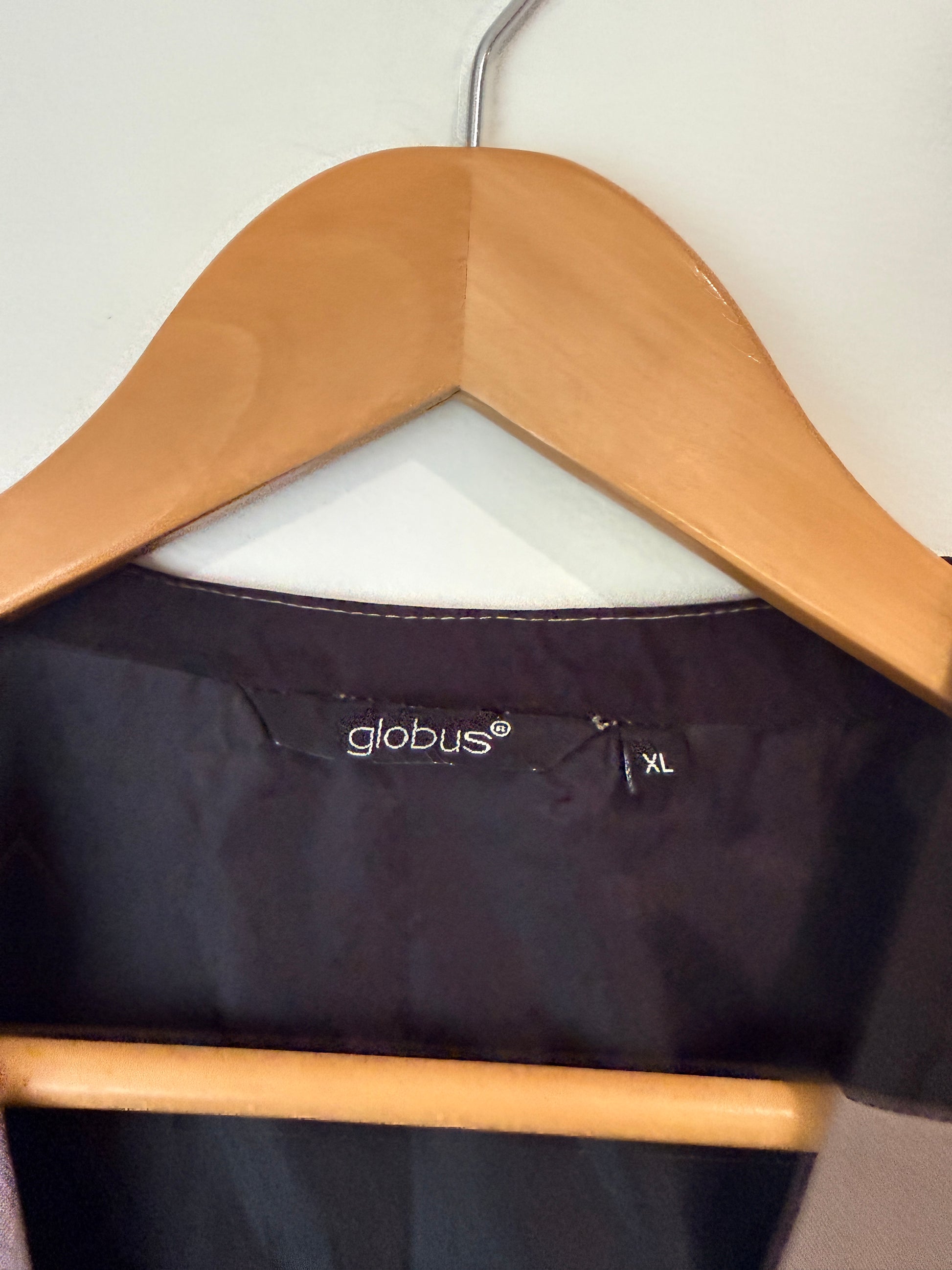Globus Collarless Open Front Blazer Size XL U/arm to U/arm: 55cm