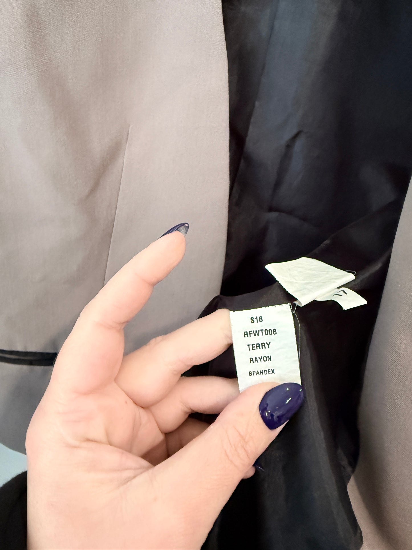Globus Collarless Open Front Blazer Size XL U/arm to U/arm: 55cm