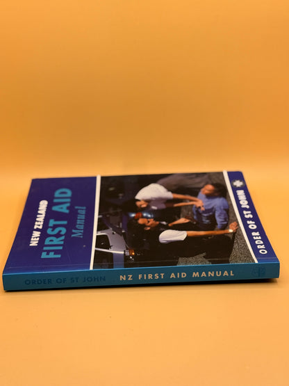 New Zealand First Aid Manual by New Zealand Order of St John