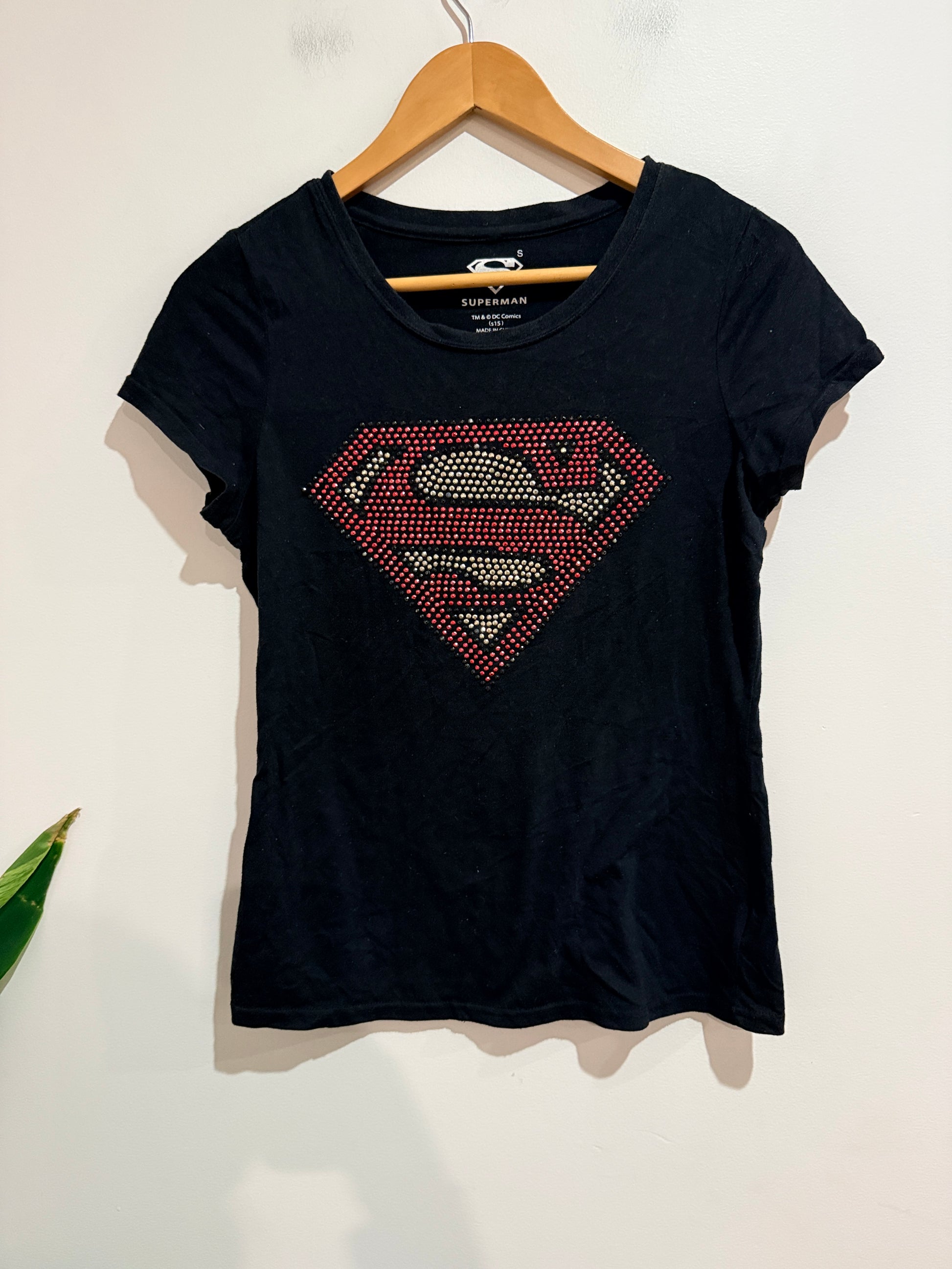 Superman Graphic T-shirt Size S