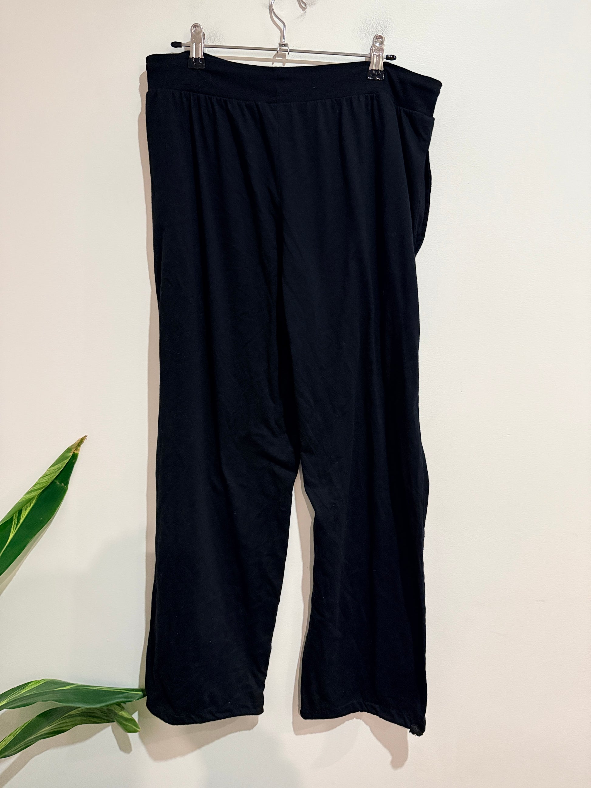 Virgin Atlantic Wide-leg Pants Size M