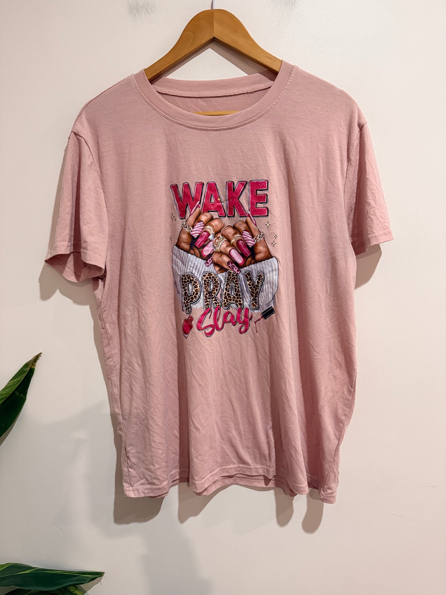 Graphic Tee Size XXL | U/Arm to U/Arm 58cm