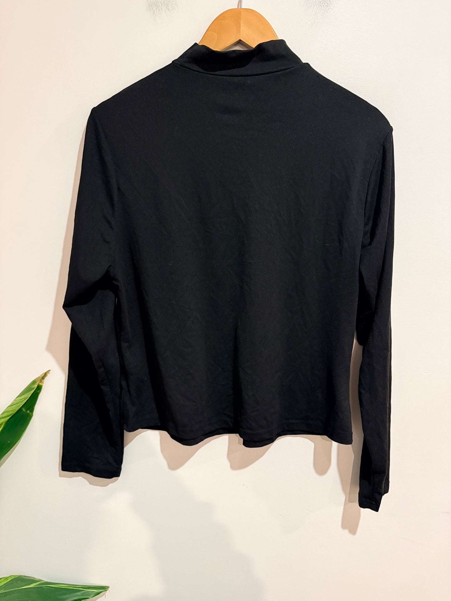 Shein Turtle Neck Top Size 2XL | U/Arm to U/Arm 53cm