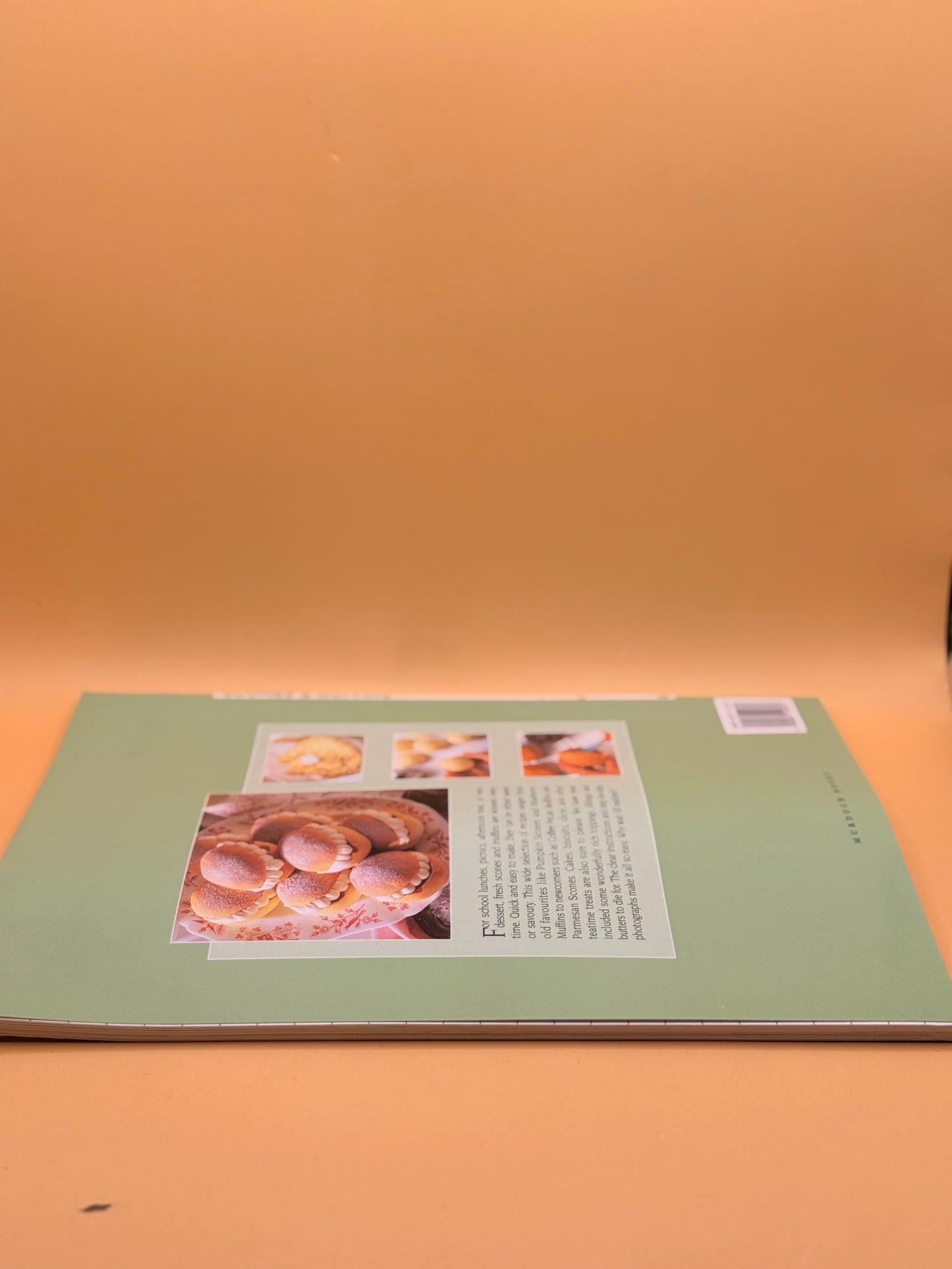 Scones & Muffins Step-by-Step by Murdoch Books