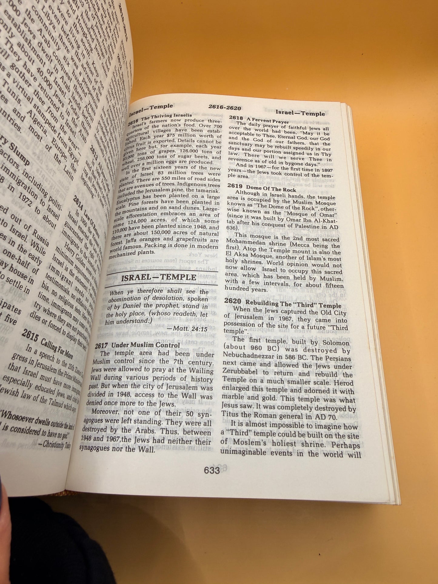 Encyclopedia of 7,700 Illustrations: Signs of the Times by Paul Lee Tan (12th printing 1991)