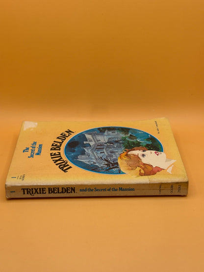 Trixie Belden and the Secret of the Mansion by Julie Campbell 1977