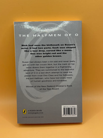 The Halfmen of O by Maurice Gee