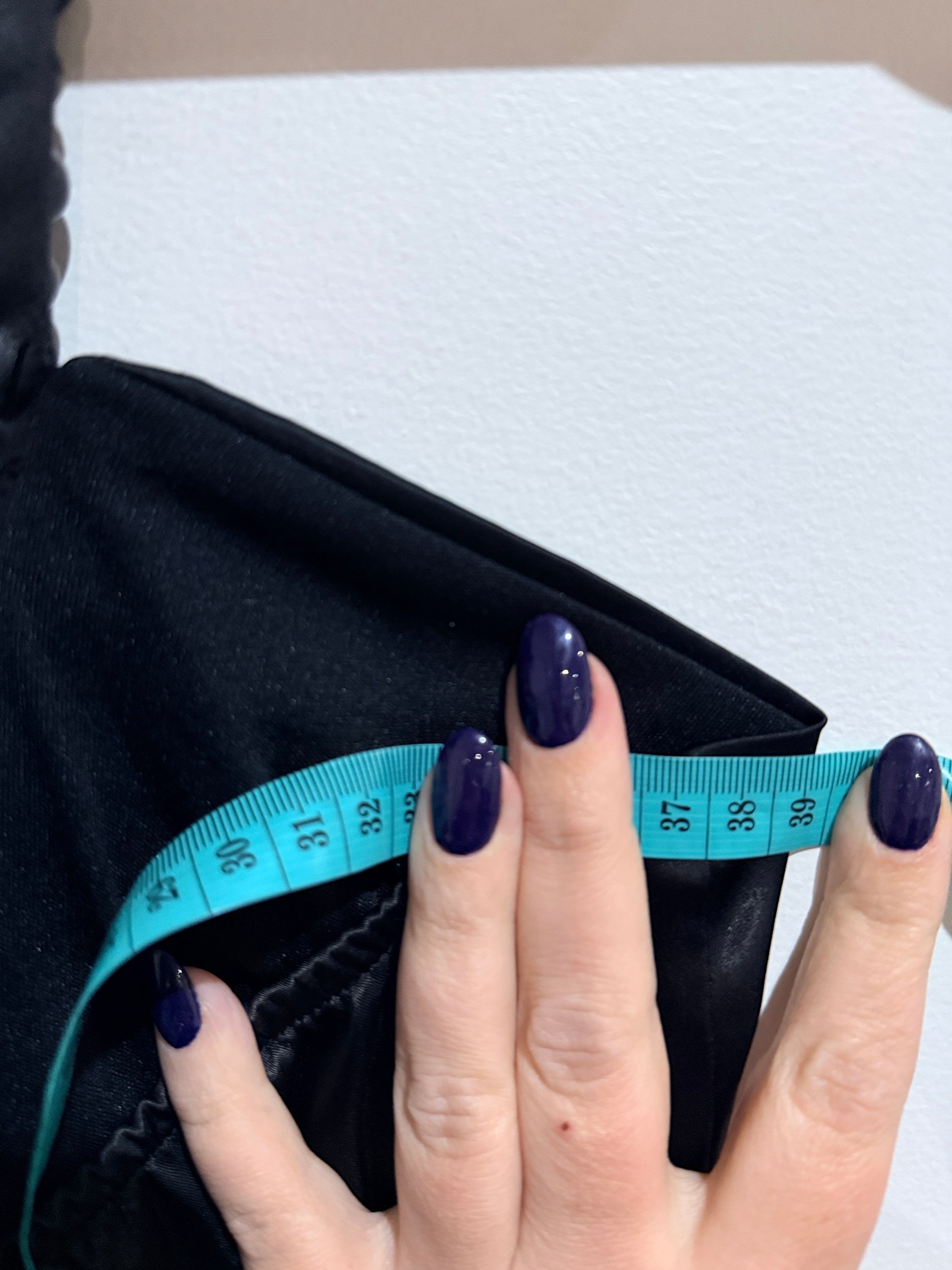 Halter Cocktail Dress Size U/Arm to U/Arm 38.5cm