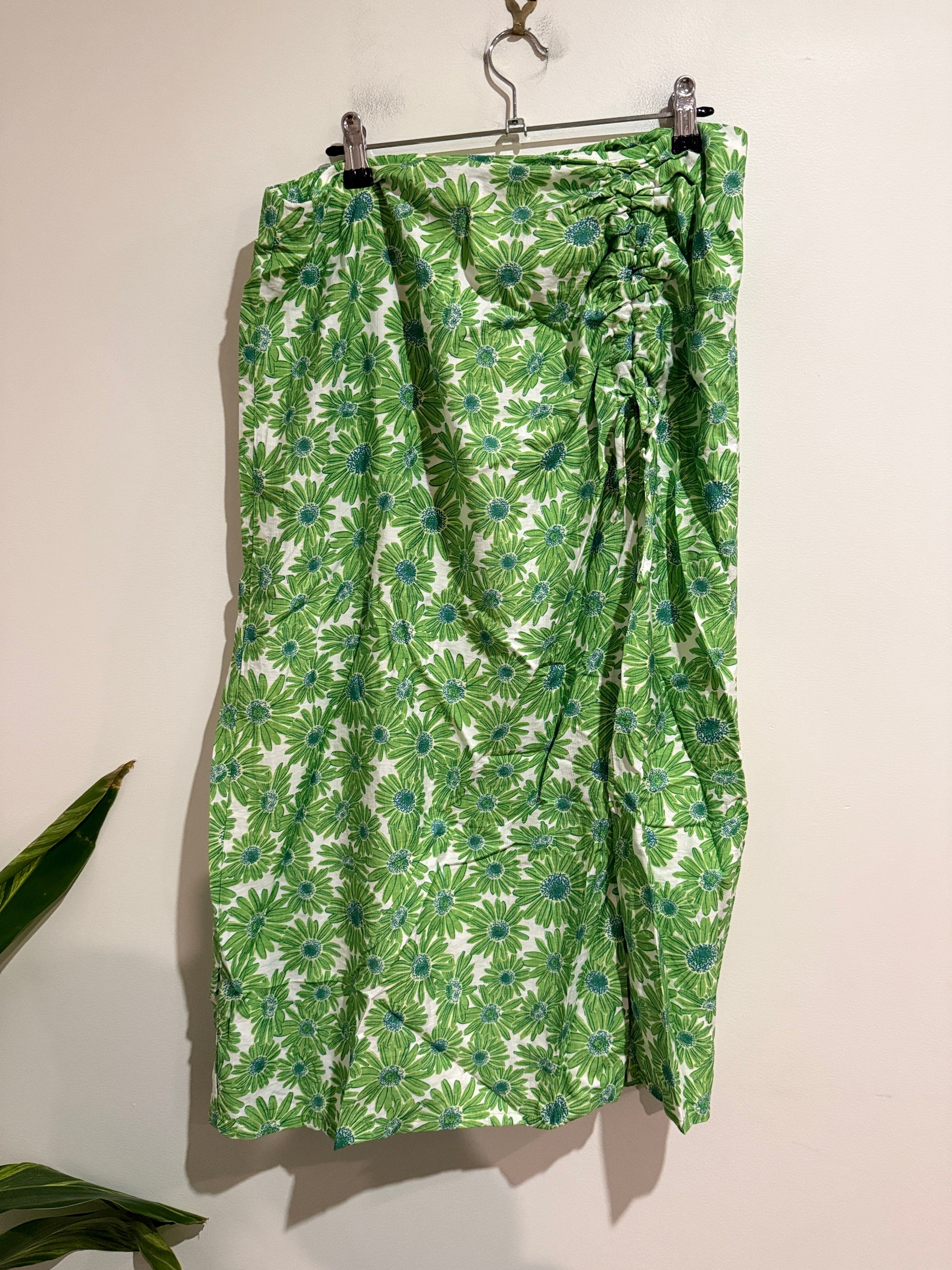 Spirit Botanical Print Skirt Size 14
