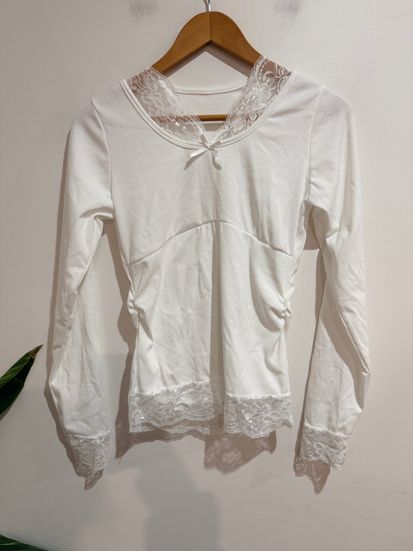 Brand Unknown Long-sleeve Top Size U/Arm to U/Arm 40cm