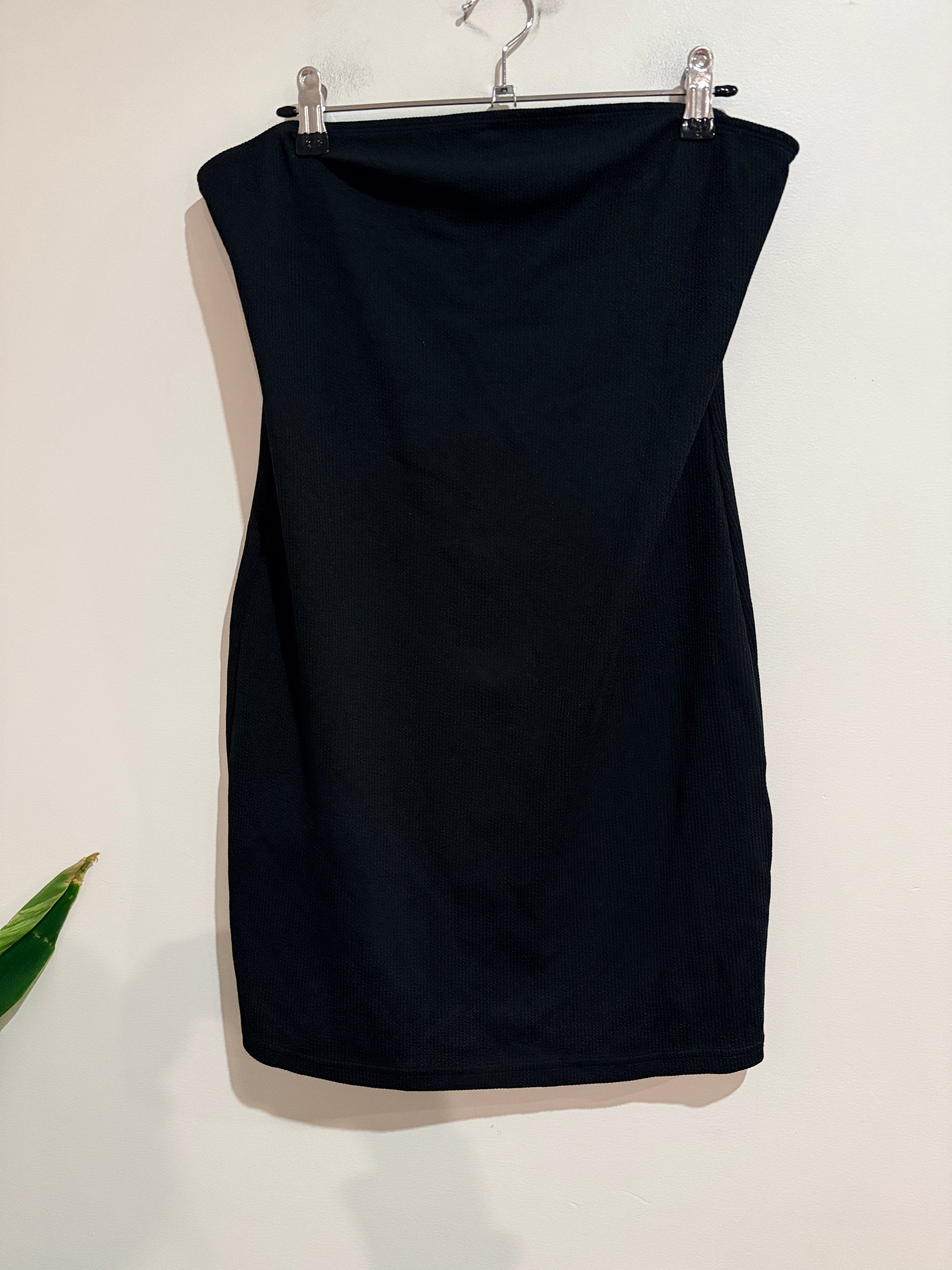 Bandeau Minidress Size U/Arm to U/Arm 43cm