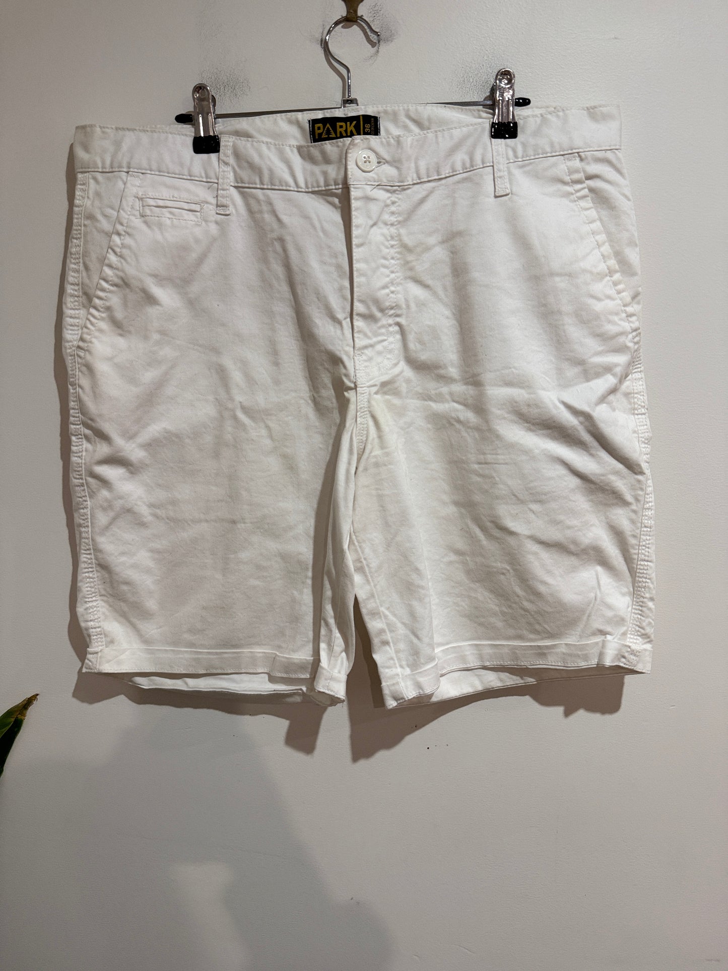 Park Chino Shorts Size 36