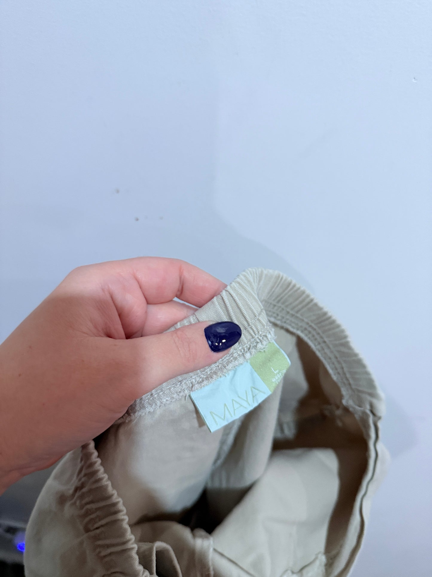Maya Capri Pants Size L