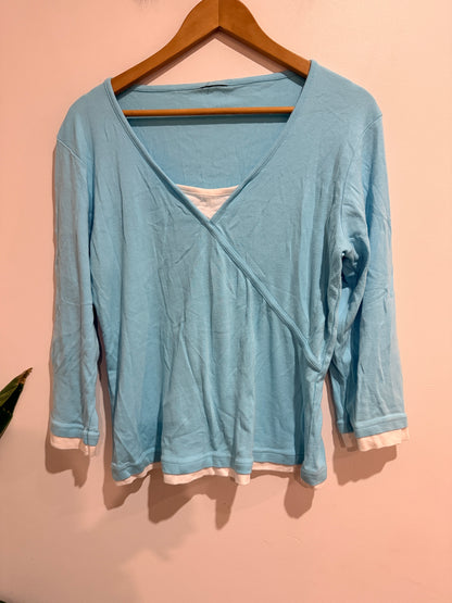 Brand Unknown Long-sleeve Top Size U/Arm to U/Arm 52cm