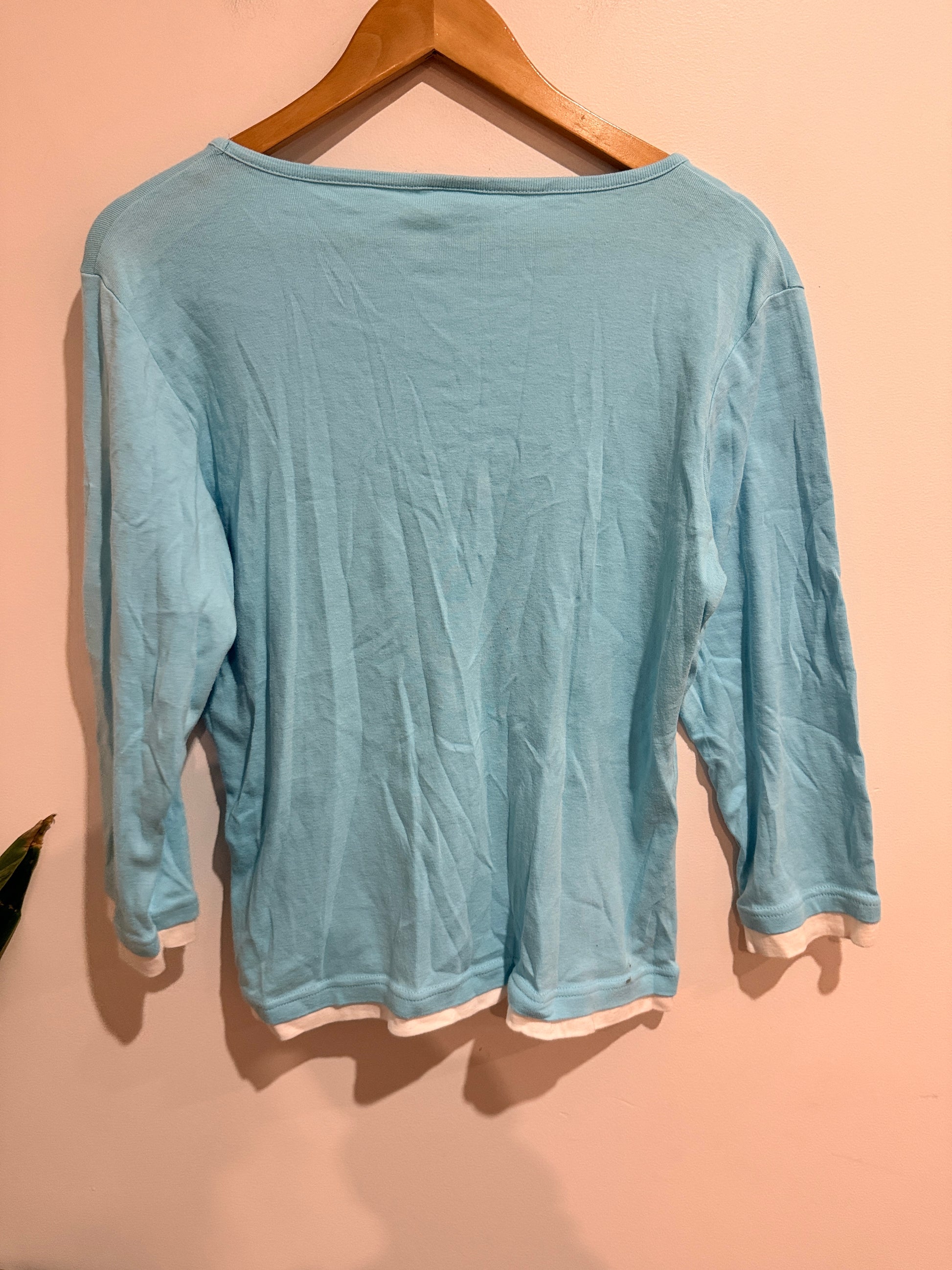 Brand Unknown Long-sleeve Top Size U/Arm to U/Arm 52cm