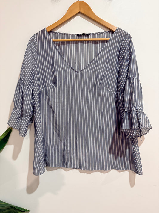 Cue City Stripe Pattern Top Size 14