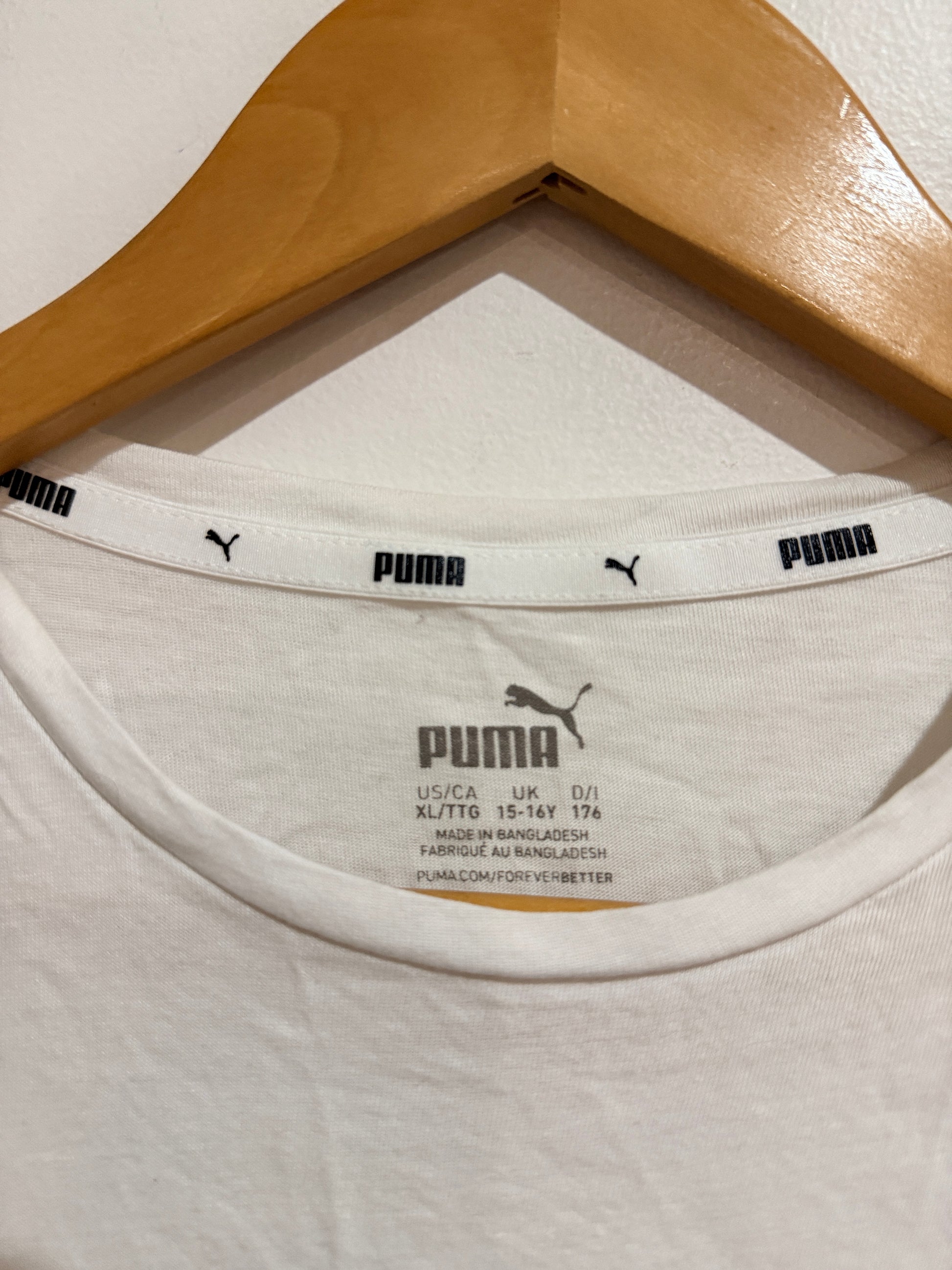 Puma Logo T-shirt White Size XL/TTG (UK 15-16Y, D/I 176)