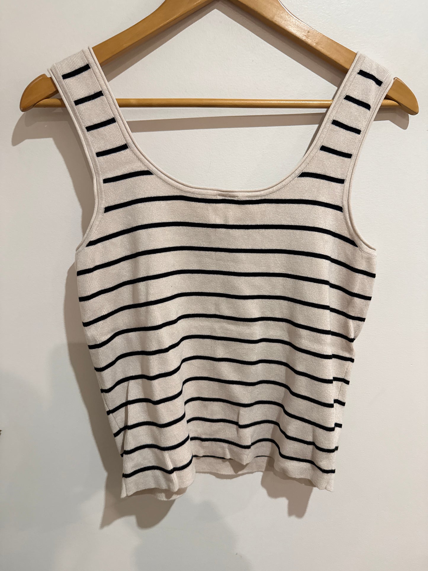 Striped Knit Tank Beige/Black Size 10 (tag reads "10/23")