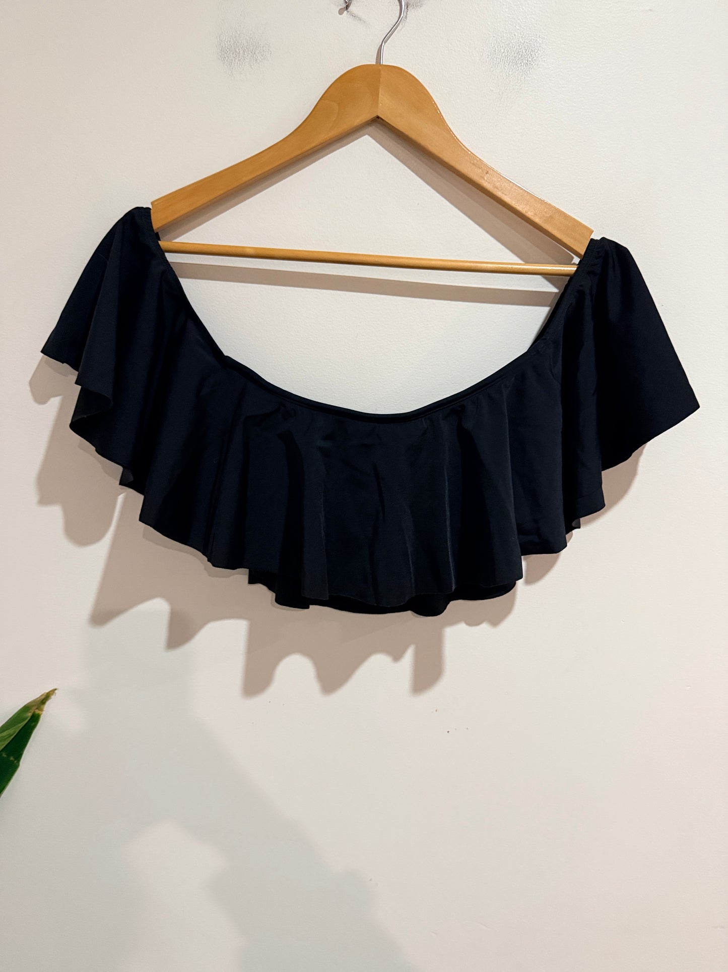 Arun Black Frill Off-shoulder Crop Top Size L