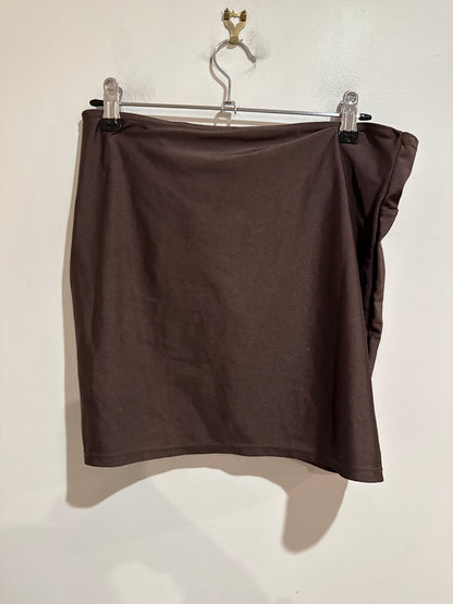 Brand Unknown Twist-front Mini Skirt Size Waist 40cm
