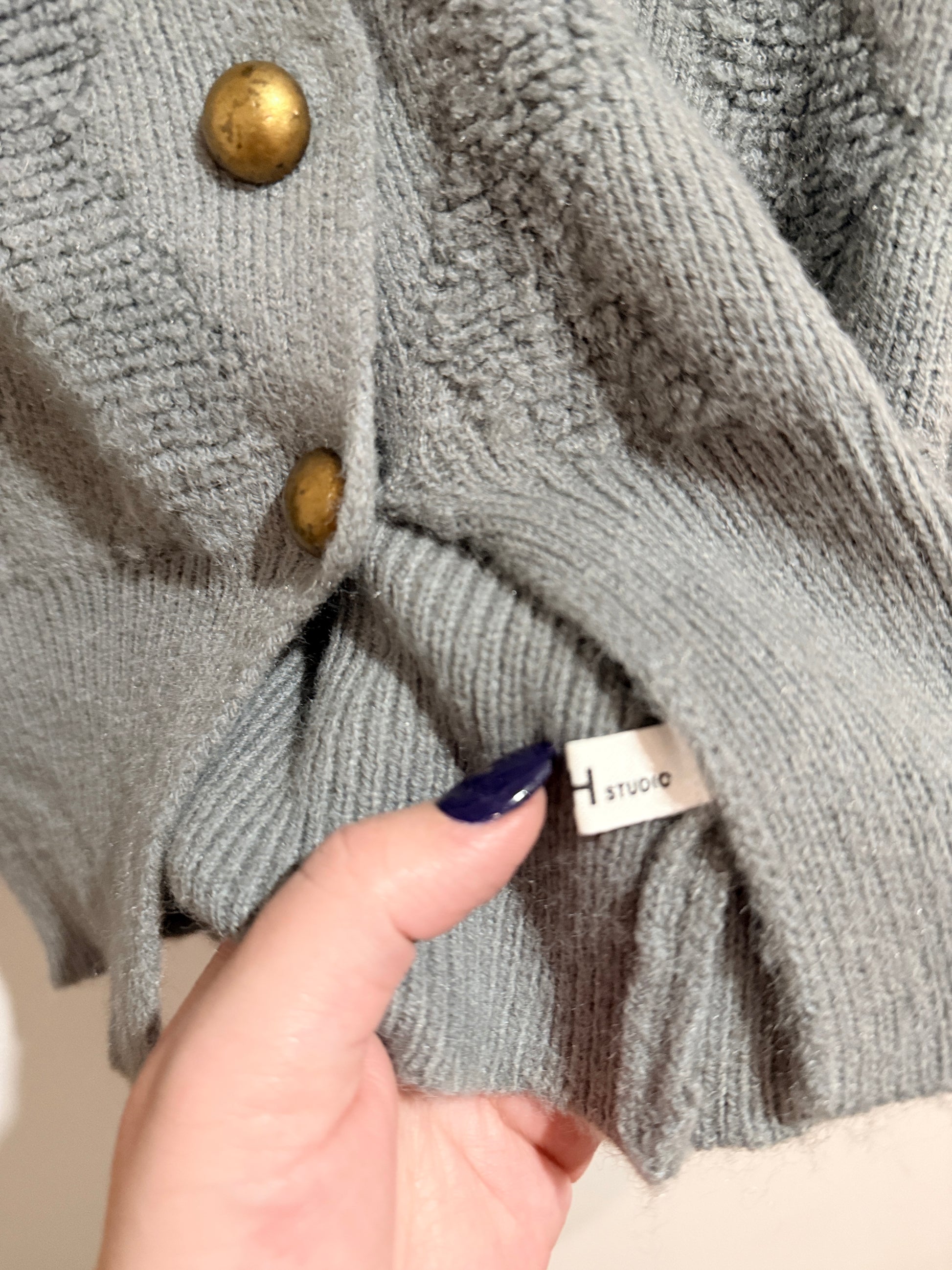 H Studio Grey Textured Knit Cardigan Size U/Arm To U/Arm 48cm