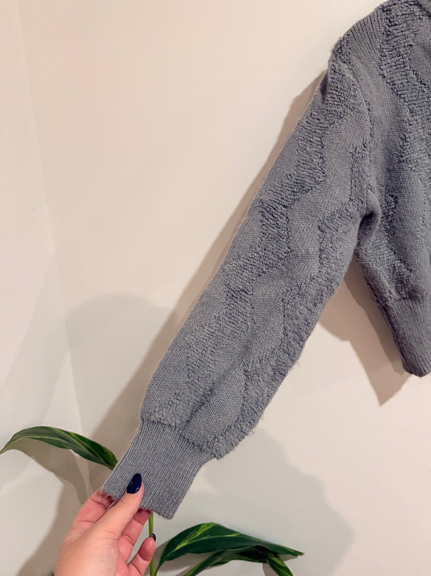 H Studio Grey Textured Knit Cardigan Size U/Arm To U/Arm 48cm