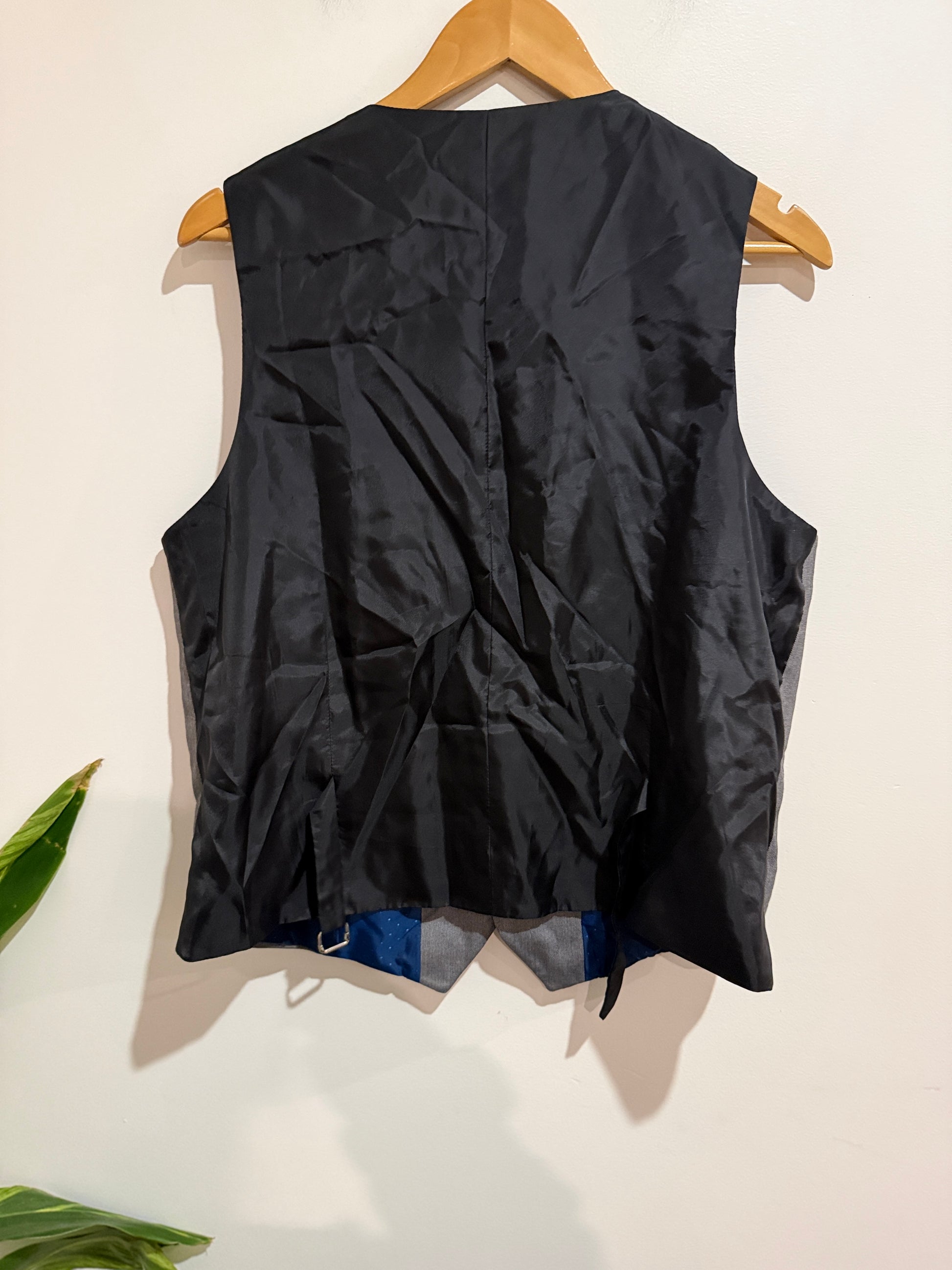 H.brothers Grey Waistcoat Size 104